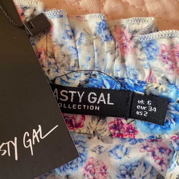 NWT Nasty Gal Floral Dress(size 2) - Picture 9 of 9